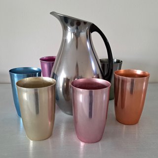 Jarra y vasos vintage aluminio anodizado retro