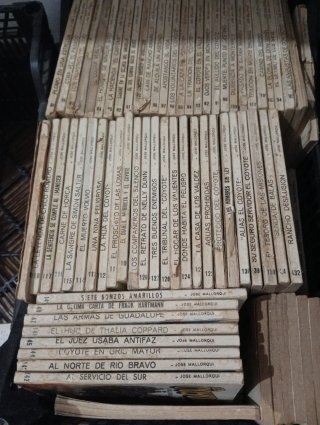Colección libros "El Coyote"