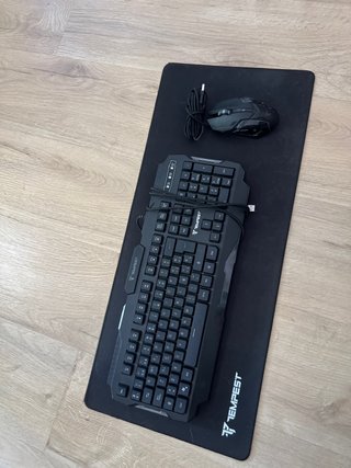 Teclado, Ratón y Alfombrilla Tempest Negro