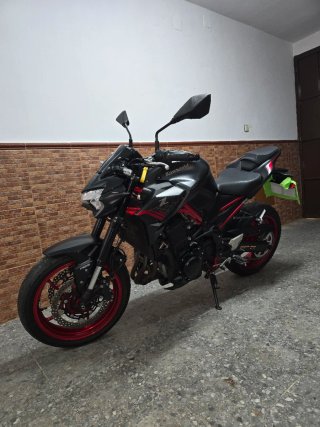 Kawasaki Z900 A2 2021 - 5654 km