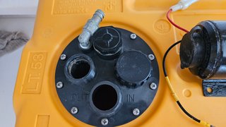 Deposito aguas negras 53L barco con bomba 12V