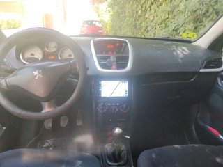 Peugeot 207 1.4 HDI 70 CV