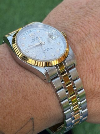Tudor Prince Date Day ref 76213 Oro/Plata
