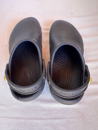 Crocs negros talla 37-38