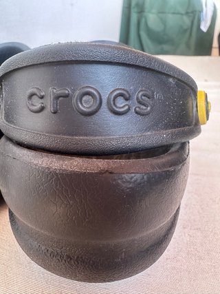 Crocs negros talla 37-38