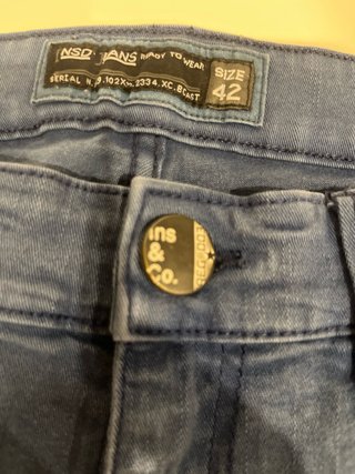 Pantalón corto azul