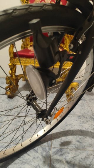 Bicicleta Btwin con cesta