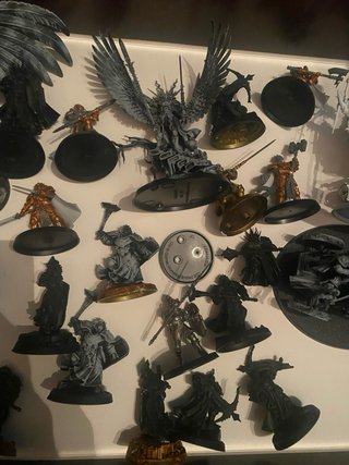 Miniaturas y escenografía Warhammer