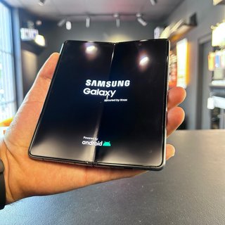 Samsung Galaxy Z Fold4 256GB Gris (No Abre bien)