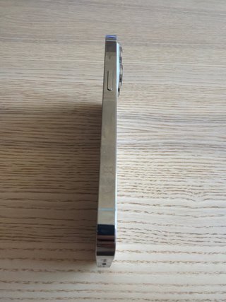 iPhone 14 Pro Plateado