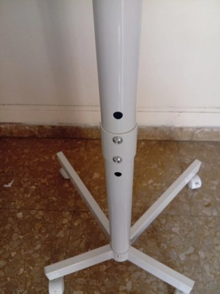 Soporte TV con ruedas Bonntec