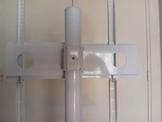 Soporte TV con ruedas Bonntec
