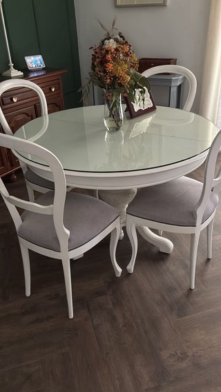 Mesa de comedor redonda extensible blanca