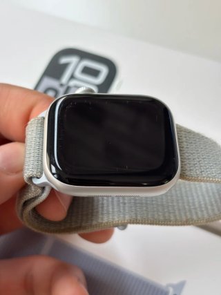 Apple Watch Series 10 42mm Plata + Extras