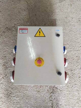 Cuadro de obra  sin estrenar con certificación