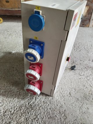 Cuadro de obra  sin estrenar con certificación