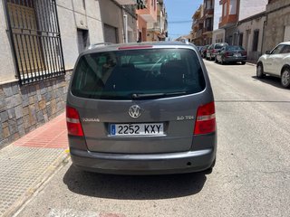Volkswagen Touran 2005
