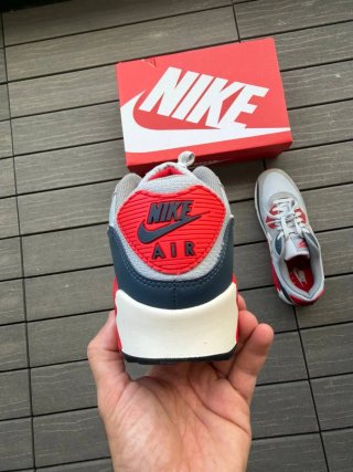 Nike Air Max 90 Gris y Rojo