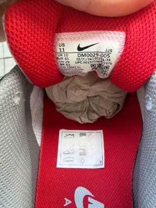 Nike Air Max 90 Gris y Rojo