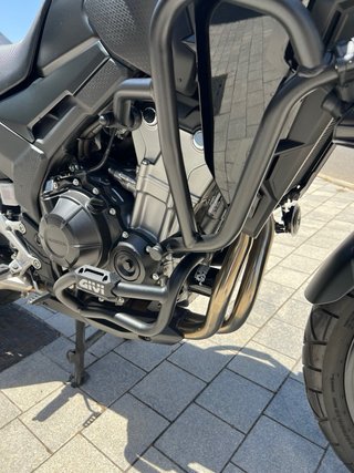 Honda CB500X 2022 Negra