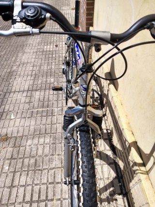 Bici Montaña Talla M Quantum con suspensión