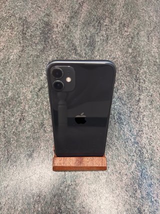 iPhone 11 64GB Negro