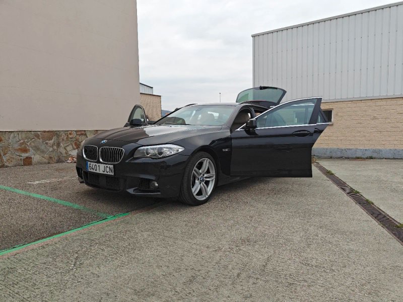 BMW Serie 5 2012 - foto 1