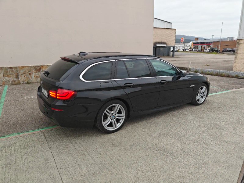 BMW Serie 5 530 d Touring xDrive 2012, foto 4