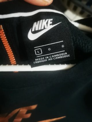 Sudadera Nike cropped