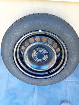 Llanta de acero con neumatico 185/65 R15 88H