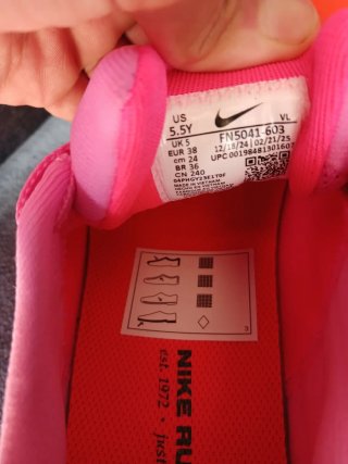 Nike Air Zoom Pegasus 41 (Talla 38) NUEVAS