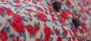 Vestido corto floral de verano