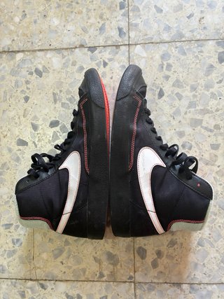 Nike Blazer Mid T.38 Negro/Rosa