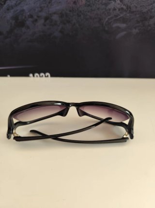Gafas de sol mujer negras y moradas