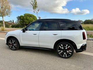 MINI Countryman 2024 JCW ALL4 300CV