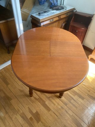 Mesa auxiliar redonda de madera