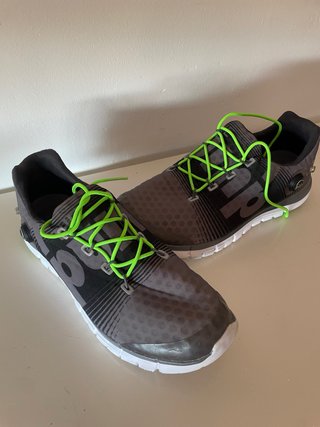 Zapatillas Reebok Grises y Verdes