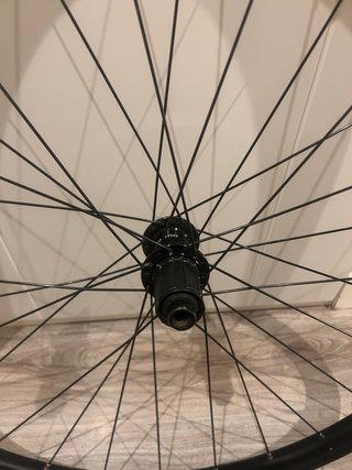 Ruedas Shimano RS171 para gravel