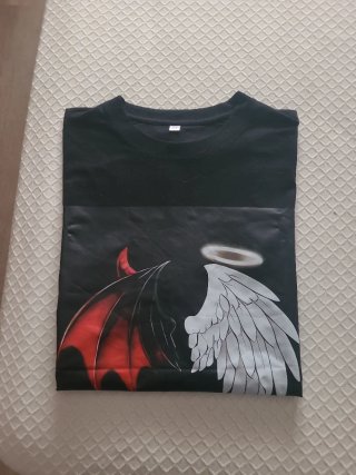Camiseta duki