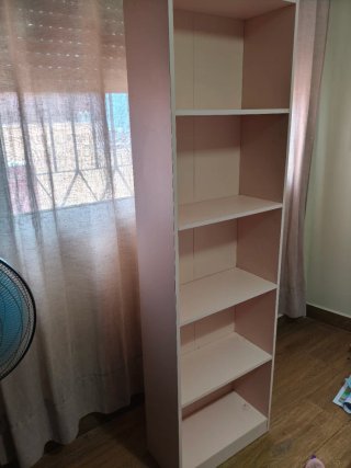 Estantería rosa de 5 baldas