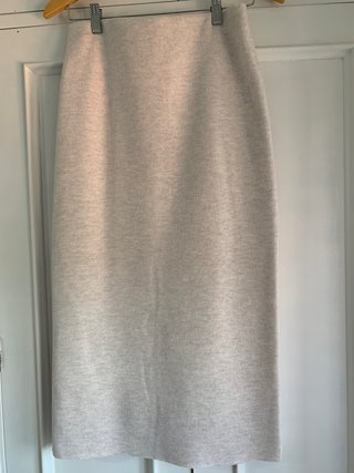 Falda Zara punto  talla M Nueva con etiqueta