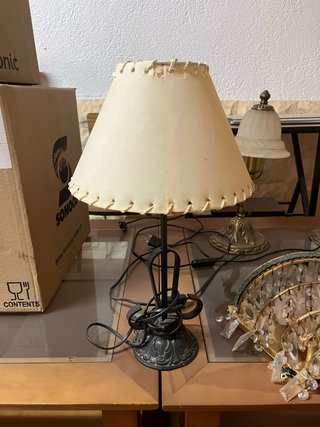 Lámparas de techo y mesilla