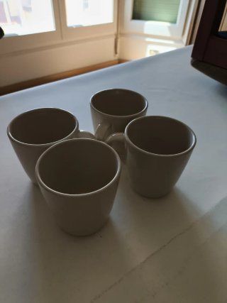Vajilla FÄRGKLAR Beige Brillante 26 + 8 + 4 piezas