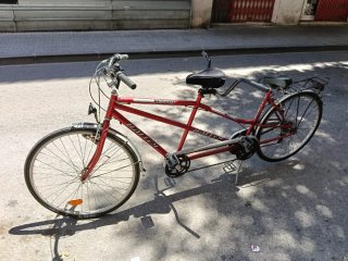 Tándem Halley Rojo
