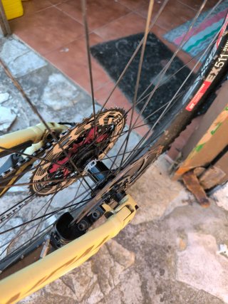 Bicicleta Enduro Commencal Meta AM 29 Sand Fox L