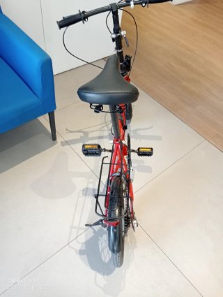Bicicleta plegable roja