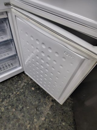 NEVERA BEKO