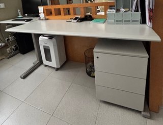 Conjunto 2 Mesas Oficina con Cajonera