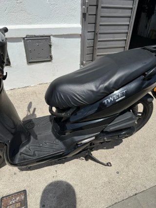 Peugeot Tweet 50 2017 Negra
