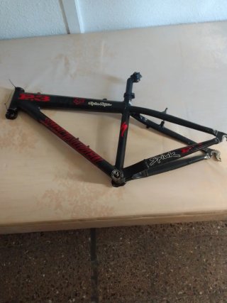 Cuadro Specialized P3